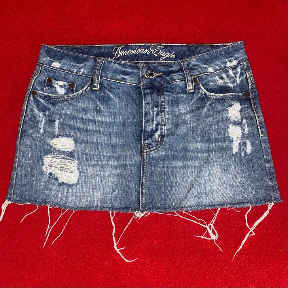 Distressed Denim Mini Skirt🔥